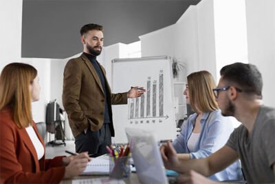 8 Essential Ways to Overcome Communication Barriers