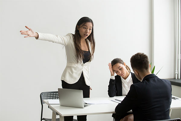 ineffective communication in the workplace